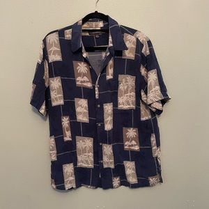 ‘Hawaiian tourist’ style button down, short sleeve, palm tree, blue